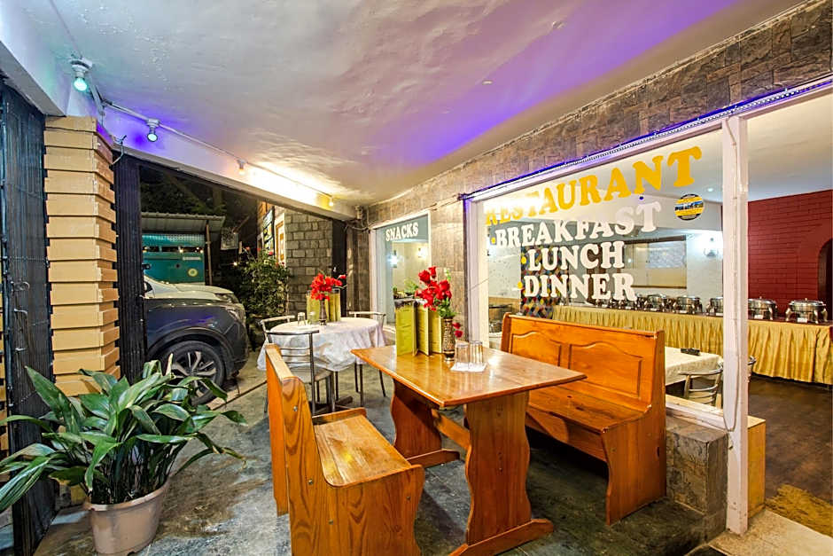 Hotel D' Chalet