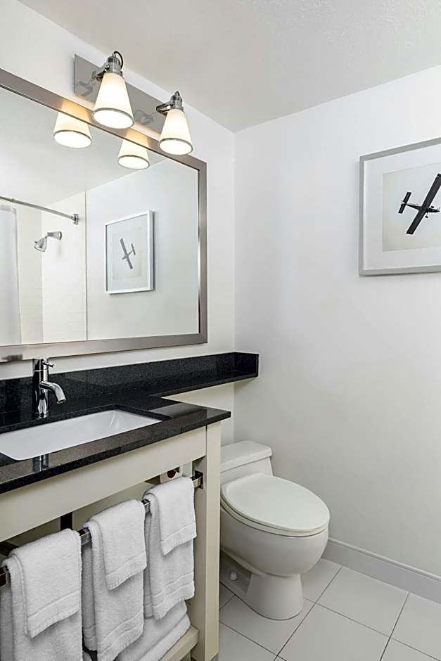 Four Points by Sheraton Chicago OHare Airport