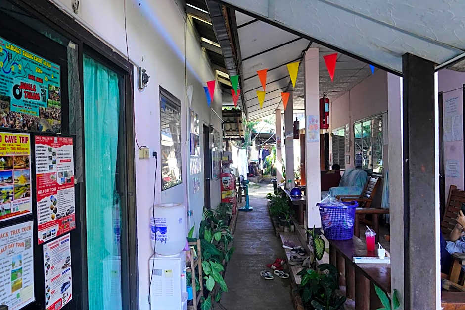 Paifah Hostel
