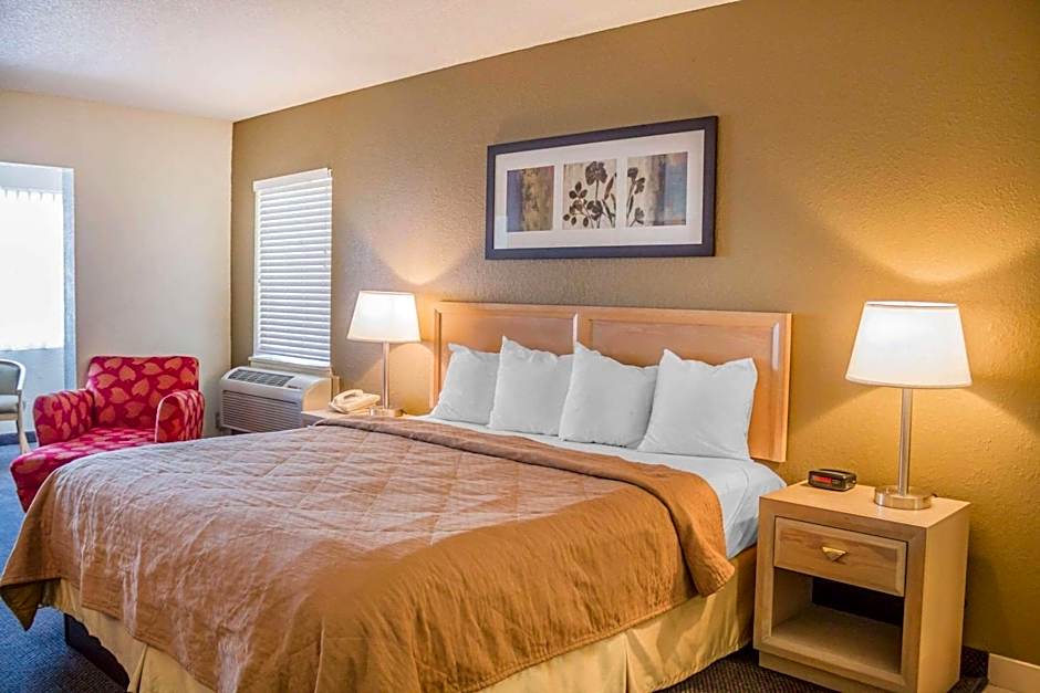 Quality Inn Port Clinton Waterfront