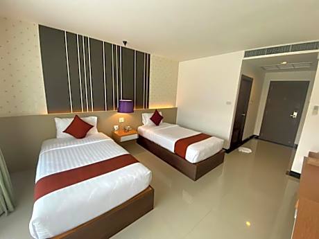 Deluxe Double or Twin Room