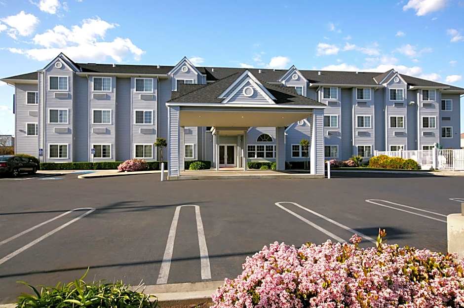 Microtel Inn & Suites By Wyndham Modesto Ceres