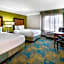La Quinta by Wyndham Haywood Mall-Near Greenville Downtow