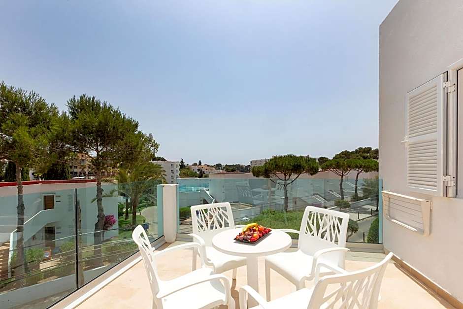 MarSenses Ferrera Blanca Hotel Family