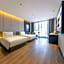 Atour Hotel Hefei Binhu Yungu Road Intime City