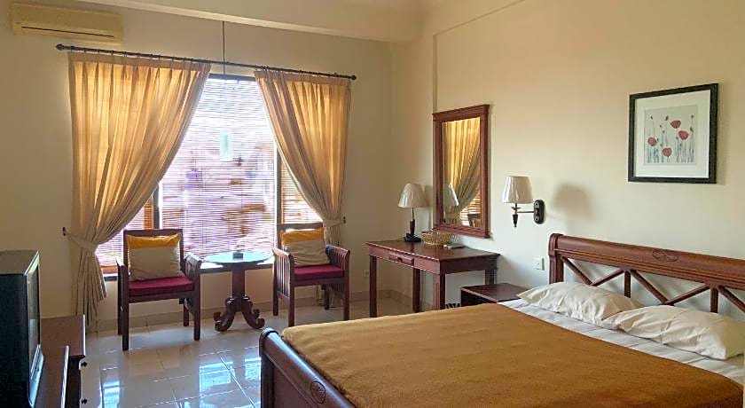 Nirwana Suites