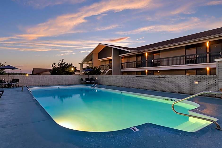 Best Western University Inn