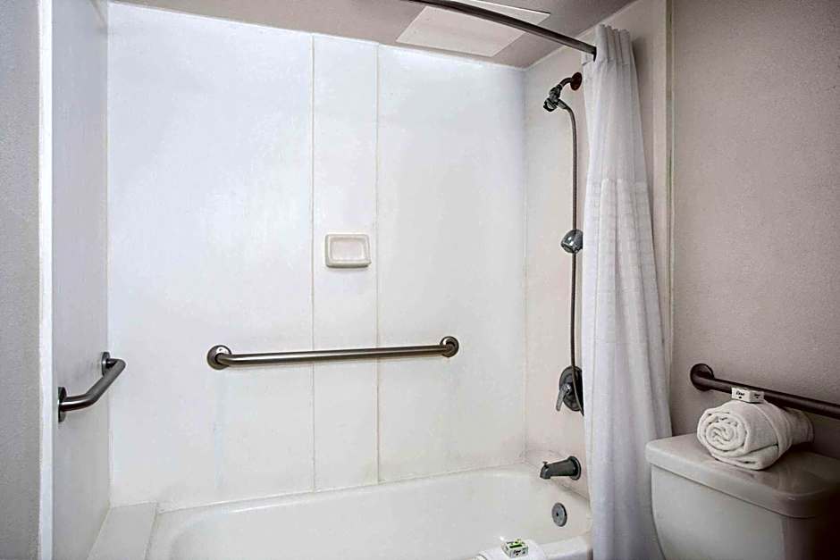 La Quinta Inn by Wyndham Cocoa Beach-Port Canaveral