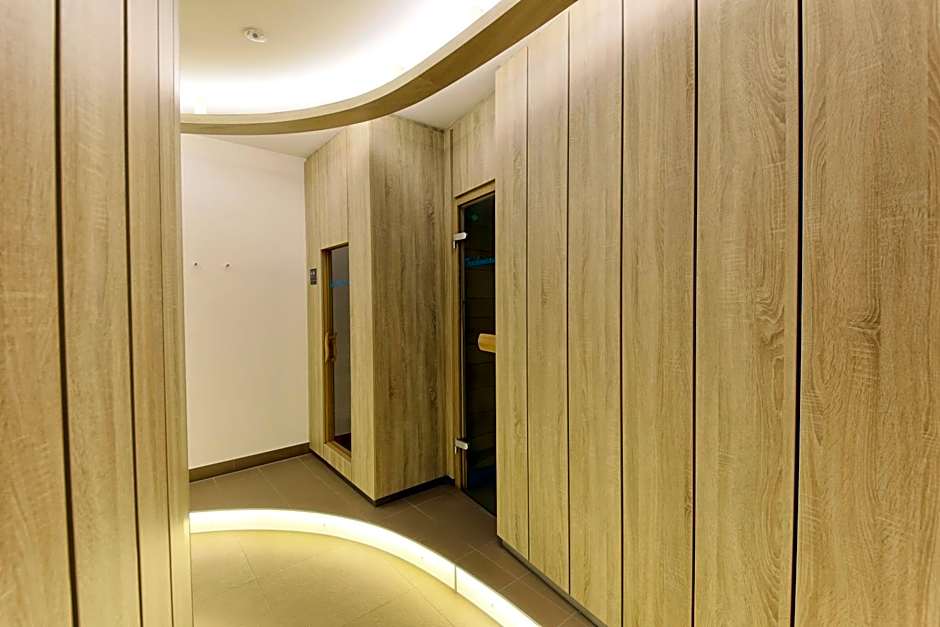 Kur und Wellnesshaus Spreebalance, The Originals Relais (Relais du Silence)