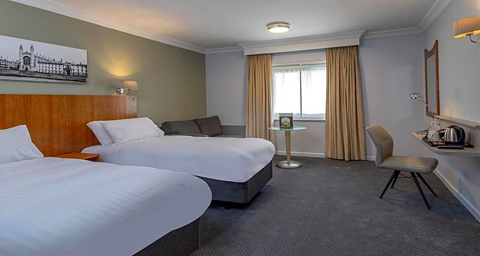 Cambridge Bar Hill Hotel, BW Signature Collection