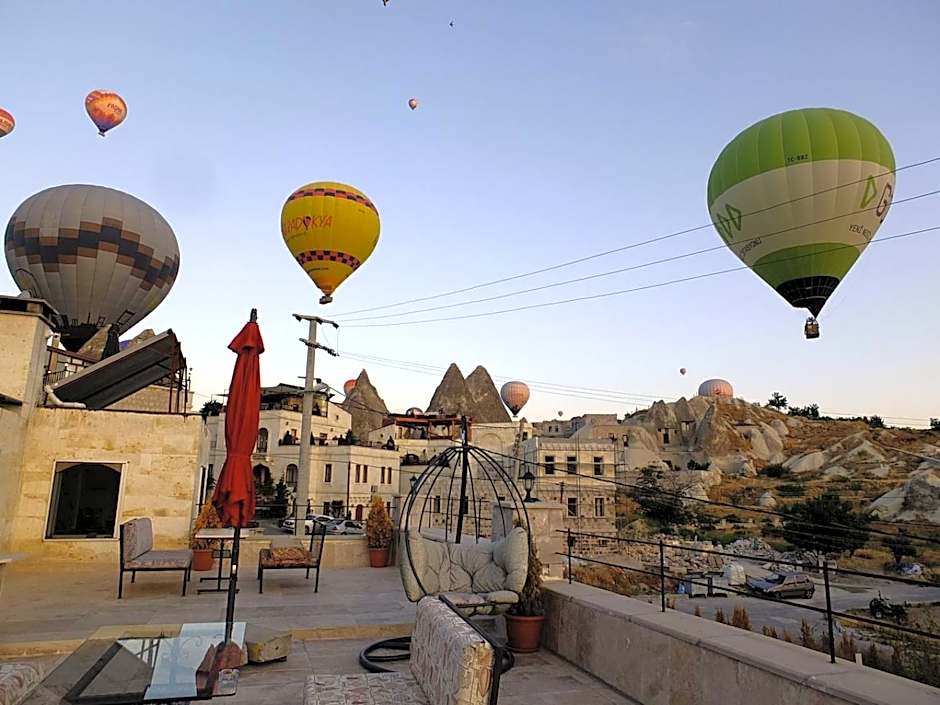Balloon Cave Hotel