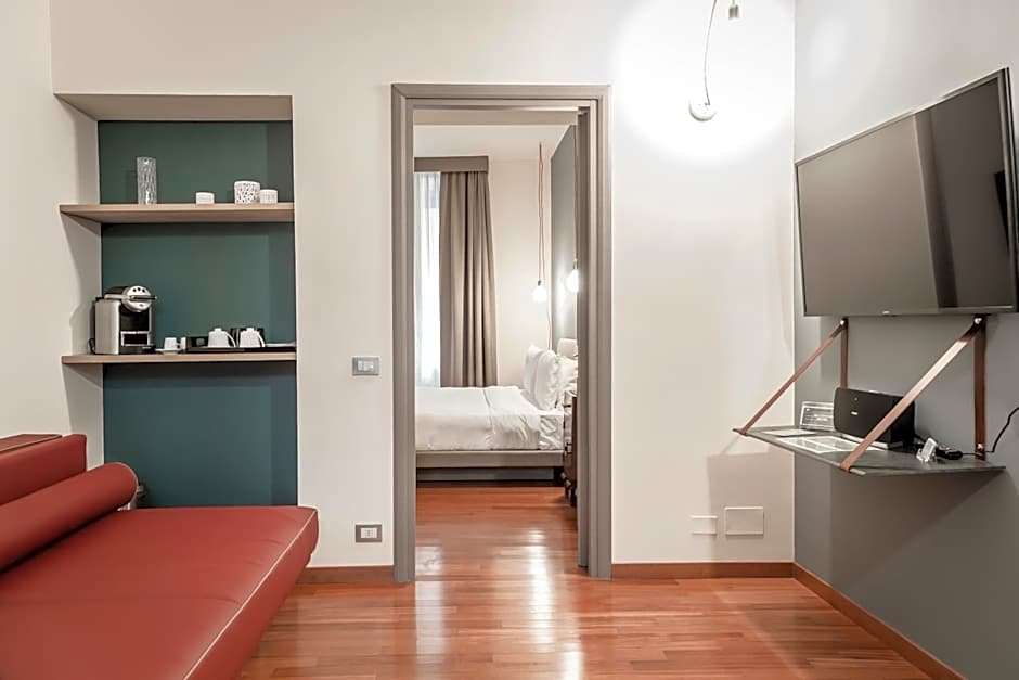 Montenapoleone Suites