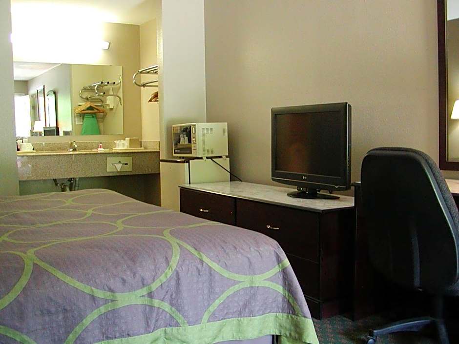 Super 8 by Wyndham Bossier City/Shreveport Area