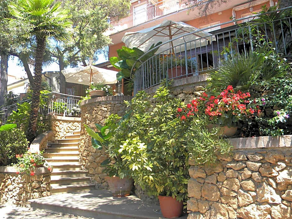 Hotel Rosa Del Tirreno