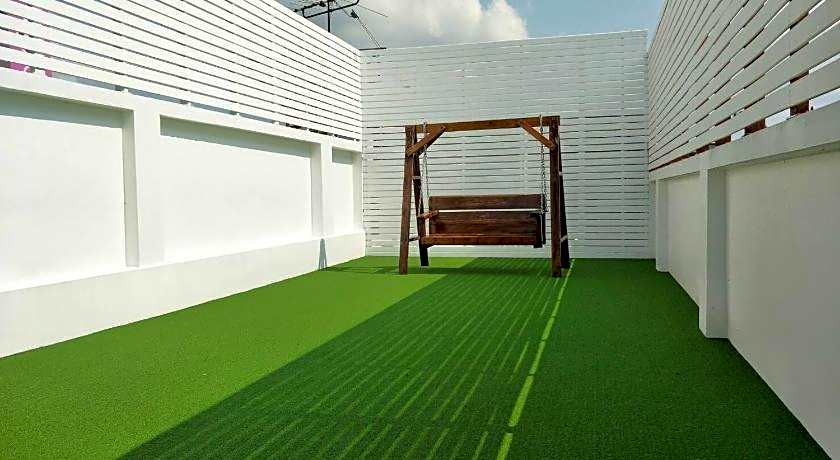 Mariya Lady Hostel  Suvarnabhumi Airport