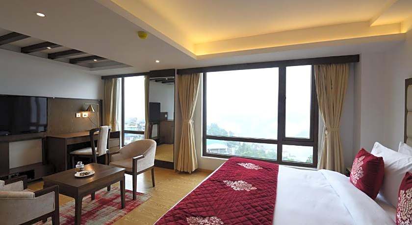 Ramada by Wyndham Gangtok Hotel & Casino Golden