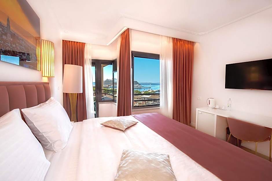 Hotel Luxe