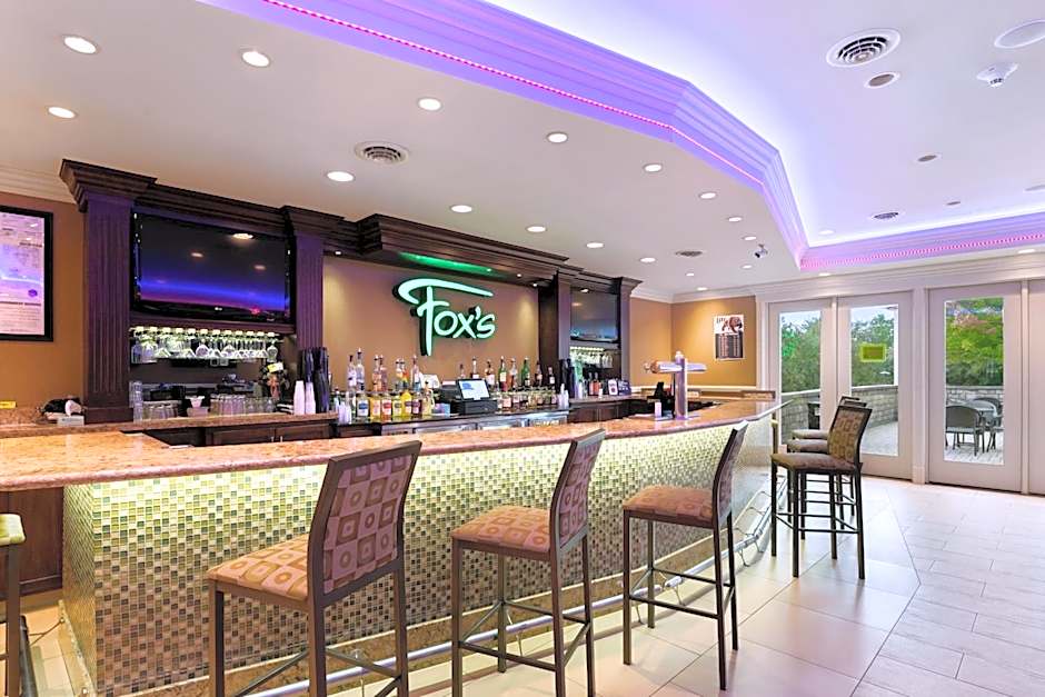 Antioch Hotel & Suites