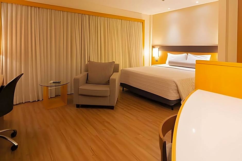 Flat particular dentro do Hotel Executive Faria Lima!