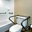 Comfort Suites Bethlehem Near Lehigh University and LVI Airport