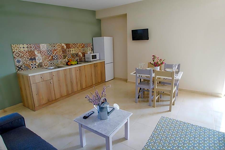 Two Brothers Studios & Apts