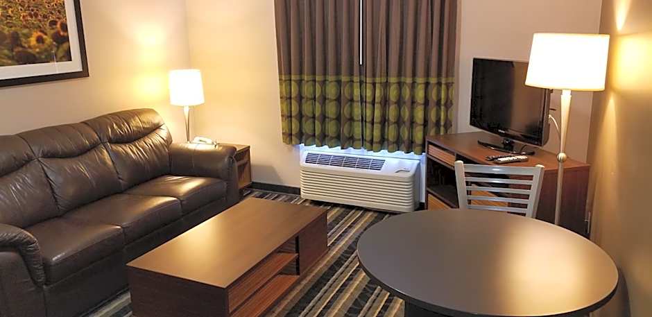 Super 8 by Wyndham Brandon MB