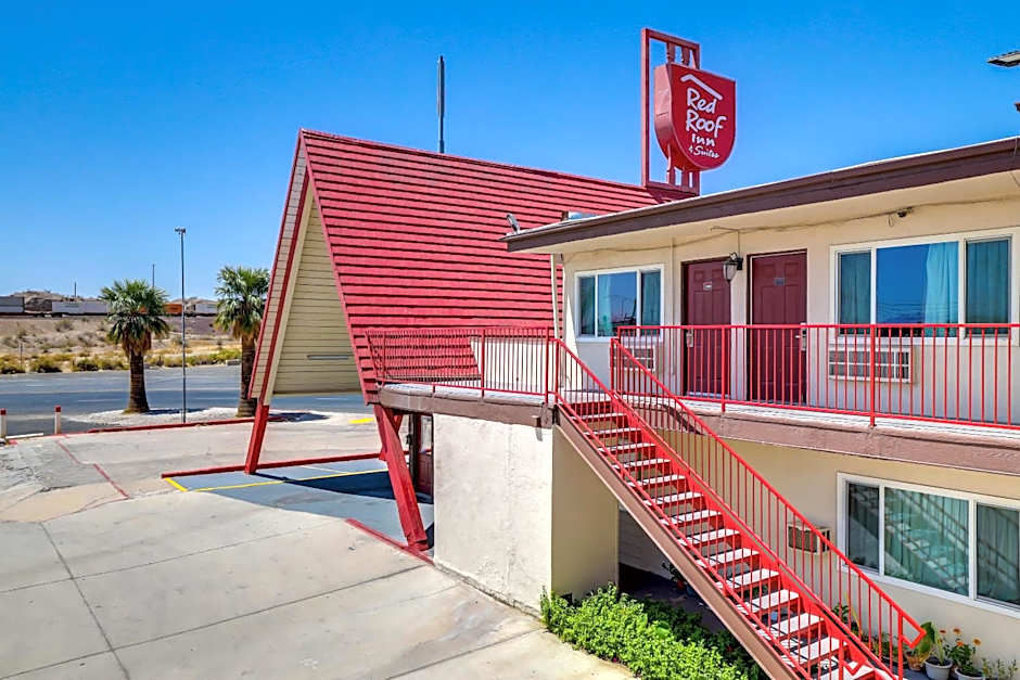 Red Roof Inn Needles