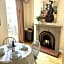Riverside Lodge - Free Parking - Victorian House - Holiday Home