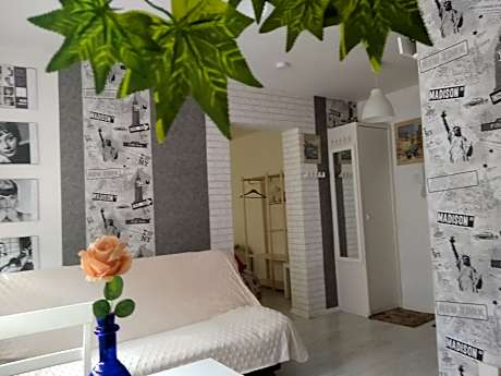 APARTAMENT JASNY NOCLEGI PŁOCK