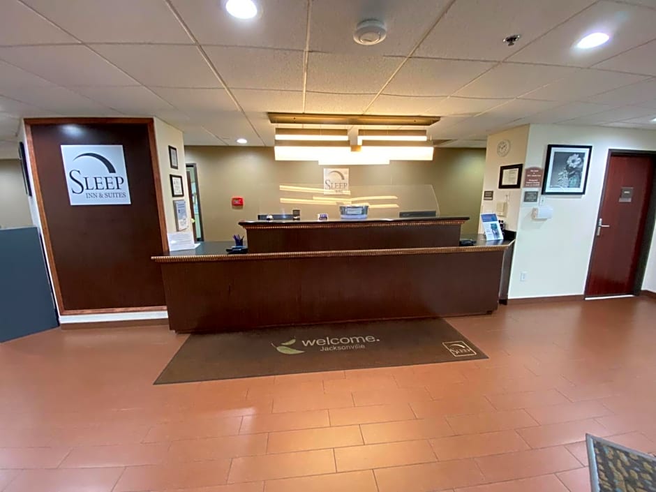 Sleep Inn & Suites Jacksonville near Camp Lejeune
