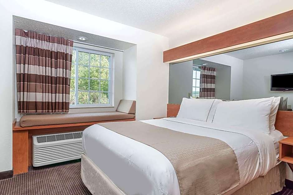 Microtel Inn & Suites By Wyndham Rice Lake