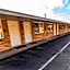 Four Winds Motel
