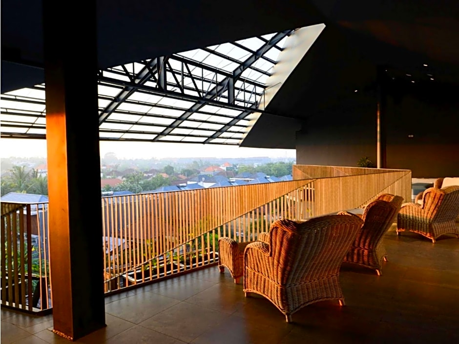 Ize Hotel Seminyak