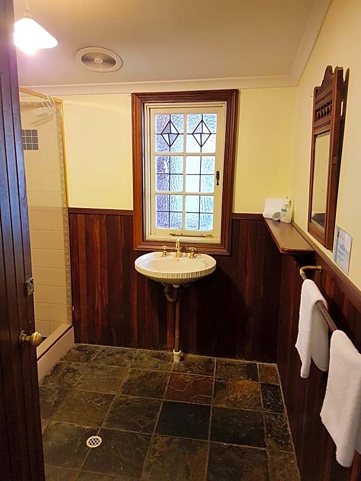 Bridgefield Guest House