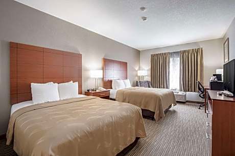Queen Room with Two Queen Beds - Accessible/Non-Smoking
