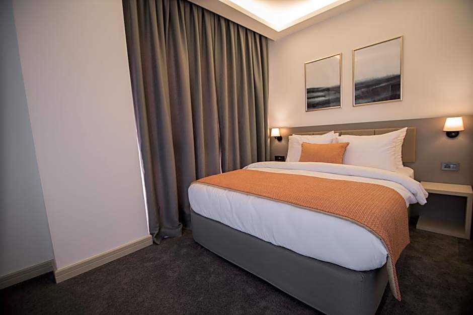 Dovv Hotel Busıness