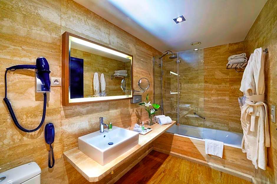 NH Collection Madrid Palacio de Tepa