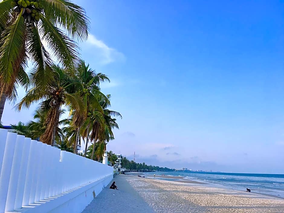 Baan Klang Condo Hotel Hua Hin