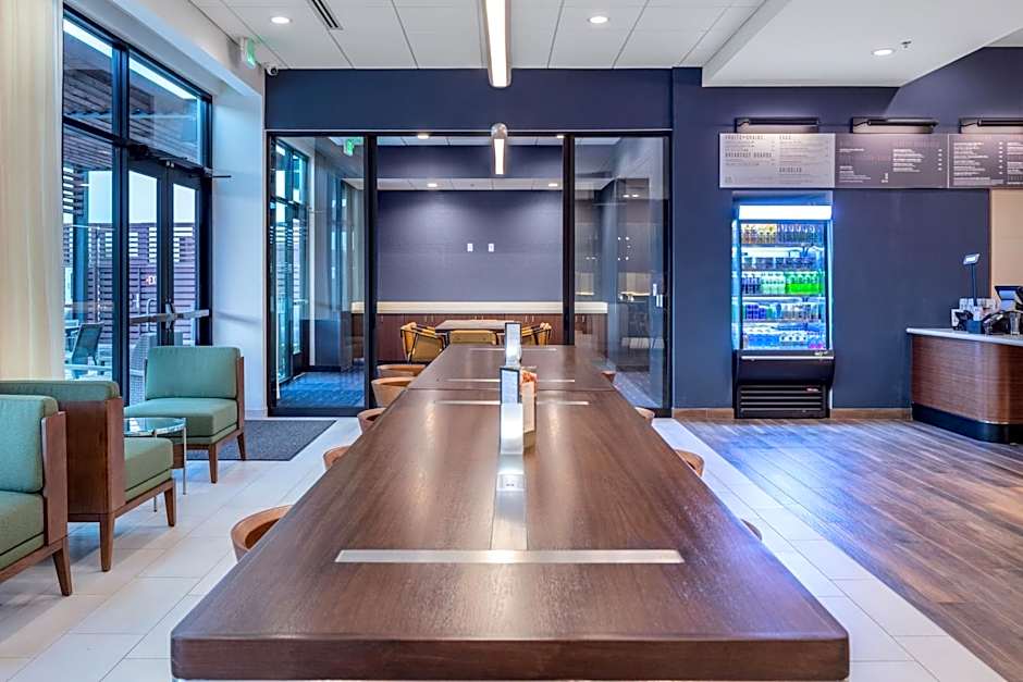 Courtyard by Marriott Conway