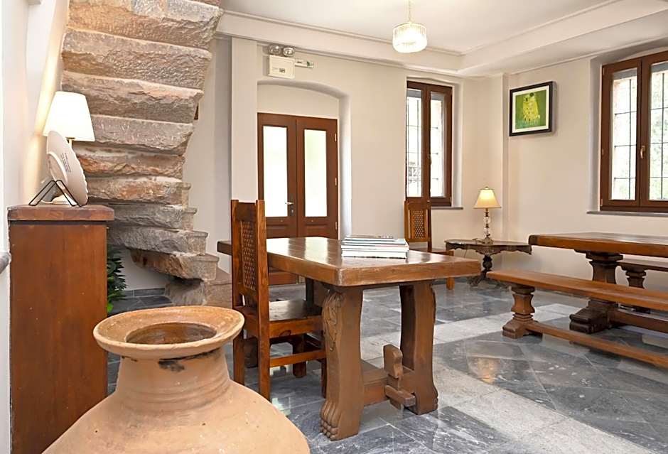 Petrino Villa Ianthe