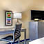 Comfort Inn & Suites Pauls Valley - City Lake