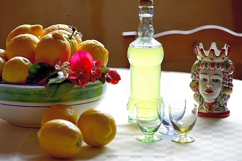LUMIE DI SICILIA