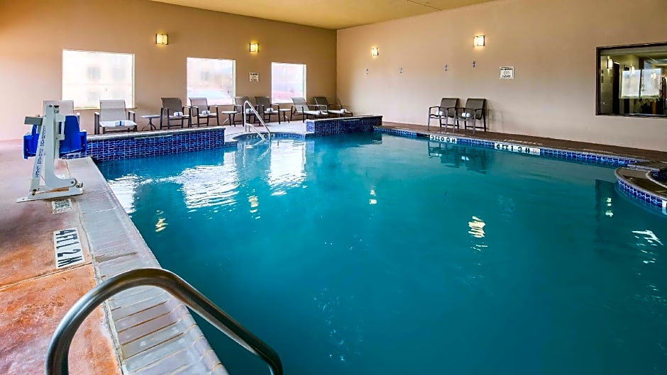 Best Western Granbury Inn & Suites