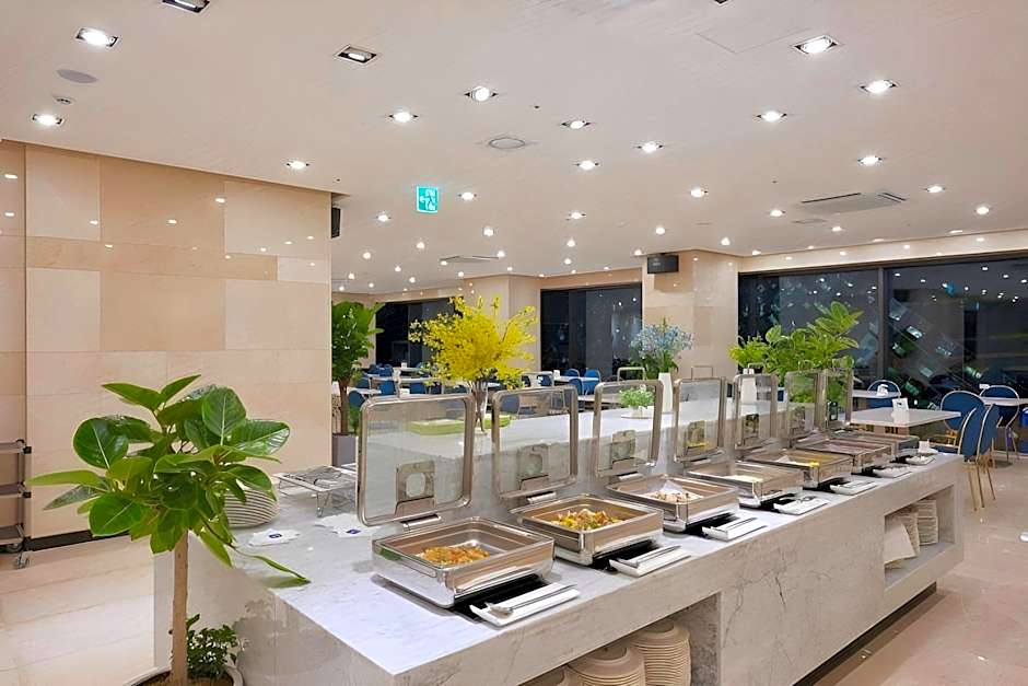 CS Hotel
