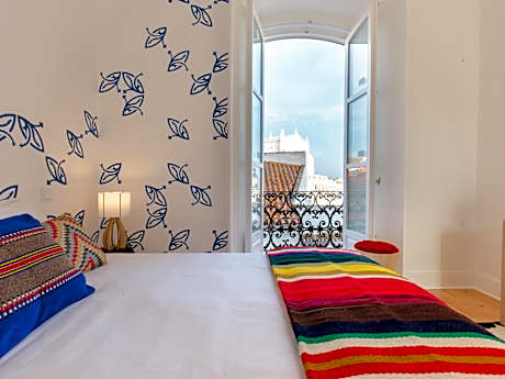 Heaven Inn Suites & Terrace