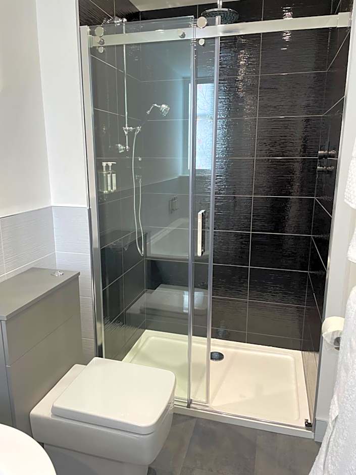 The Royal Adelaide Hotel