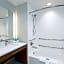 Holiday Inn Express & Suites Houston S-Medical Ctr Area, an IHG Hotel By IHG