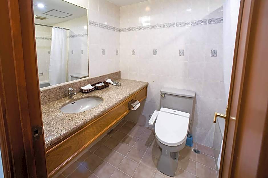 Saigon Court Serviced Apartment