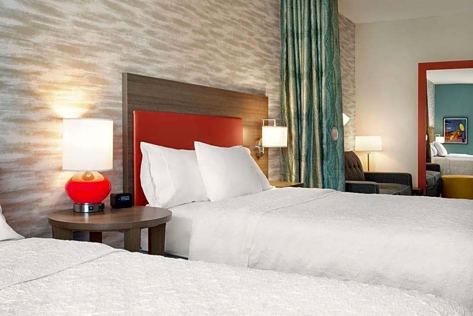 Home2 Suites by Hilton Minneapolis University Area