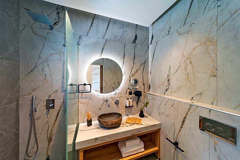 THERETRA PEFKI Seaside